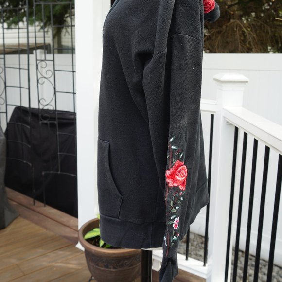 Oversized Rose Embroidered Black Hoodie - Picture 3 of 5